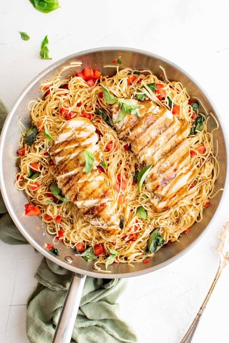 Bruschetta Chicken Pasta - Yellow Bliss Road