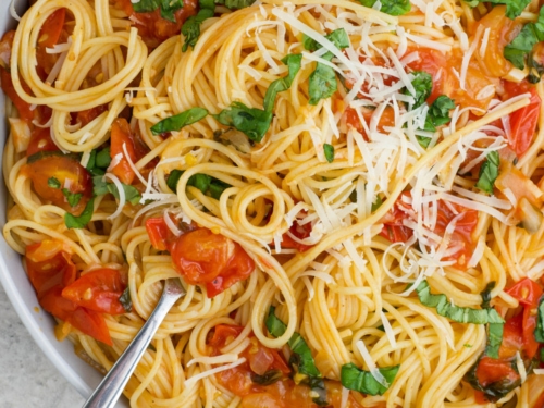 Emeril Lagasse Pasta & Beyond: Angel Hair Pomodoro with Fresh Basil Recipe  