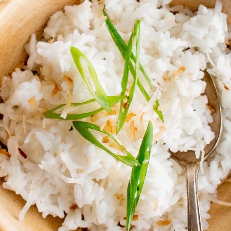 Easy Coconut Rice (Rice Cooker or Stovetop)